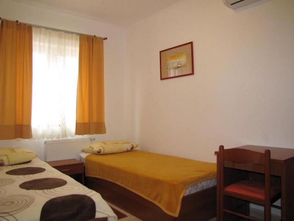 Family Friendly Apartments With A Swimming Pool Nevidjane, Pasman - 18054 Neviđane Екстериор снимка