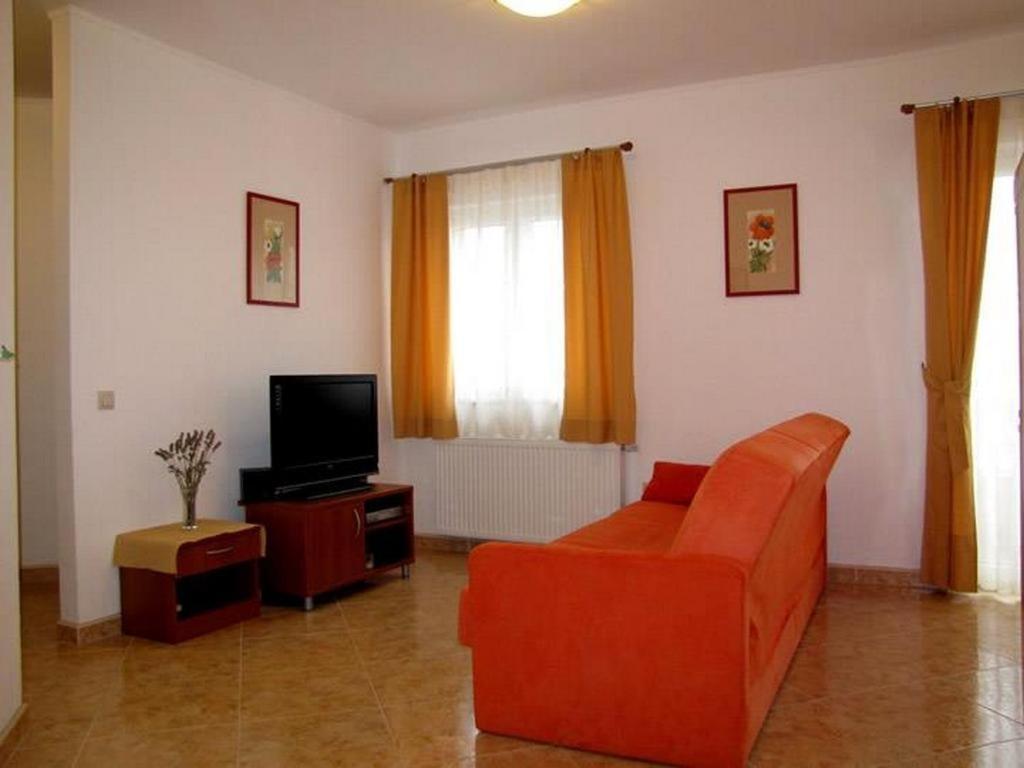 Family Friendly Apartments With A Swimming Pool Nevidjane, Pasman - 18054 Neviđane Екстериор снимка