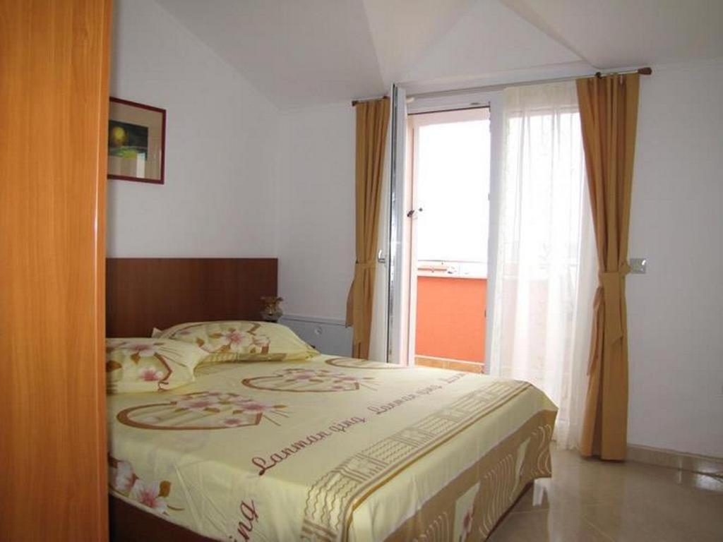 Family Friendly Apartments With A Swimming Pool Nevidjane, Pasman - 18054 Neviđane Екстериор снимка