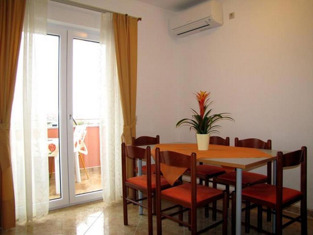 Family Friendly Apartments With A Swimming Pool Nevidjane, Pasman - 18054 Neviđane Стая снимка