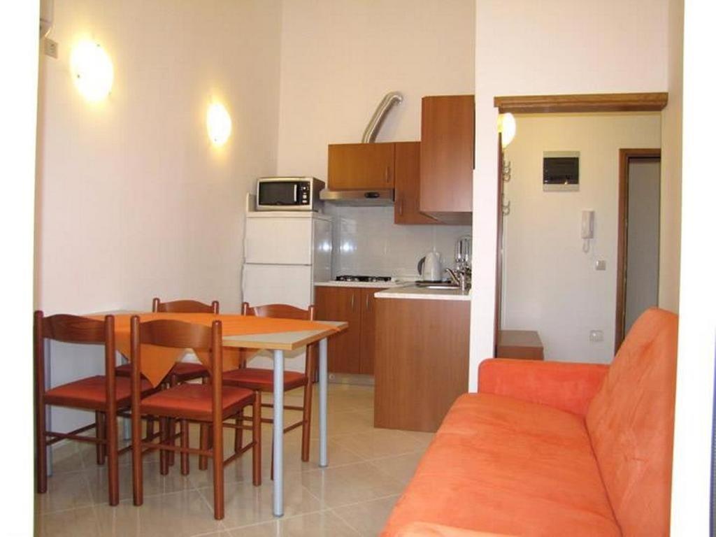 Family Friendly Apartments With A Swimming Pool Nevidjane, Pasman - 18054 Neviđane Екстериор снимка