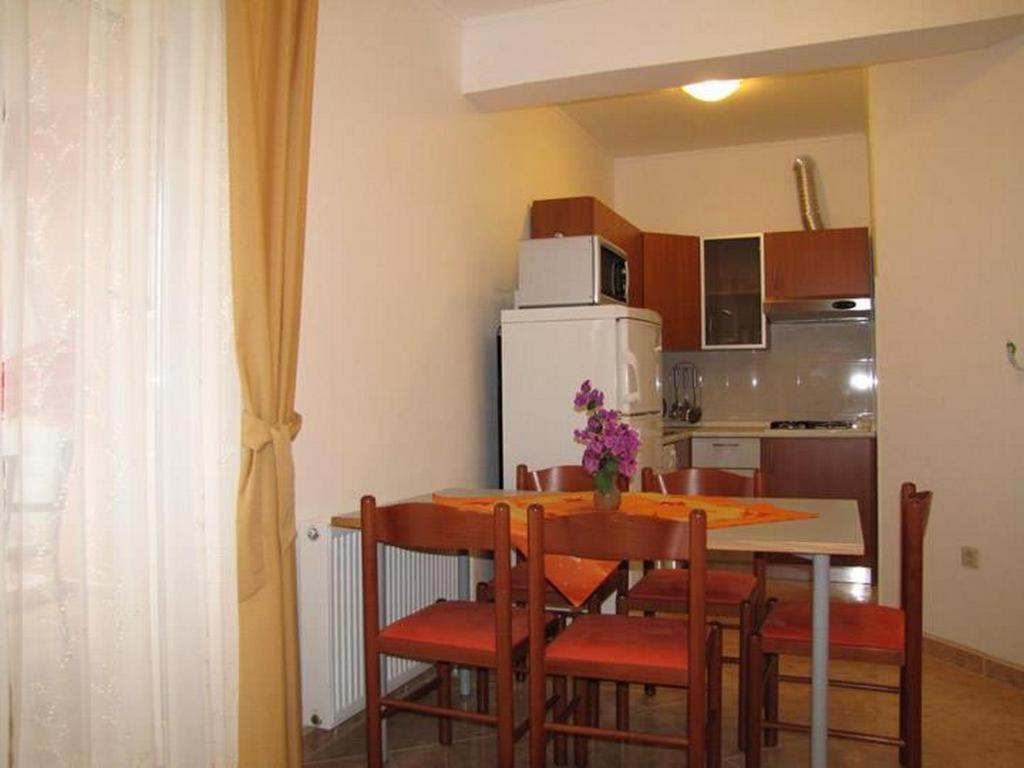 Family Friendly Apartments With A Swimming Pool Nevidjane, Pasman - 18054 Neviđane Екстериор снимка